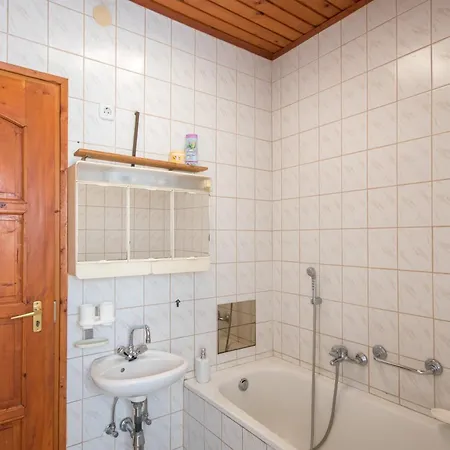 Napsugar Vendeghaz Lejlighed *