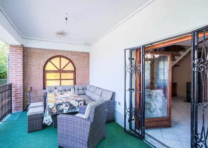 Apartament Napsugar Vendeghaz Poroszló